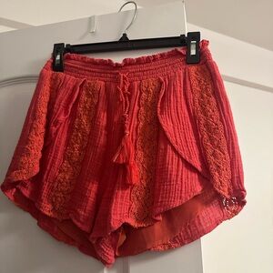 American Eagle Women’s Flowy Shorts Size S